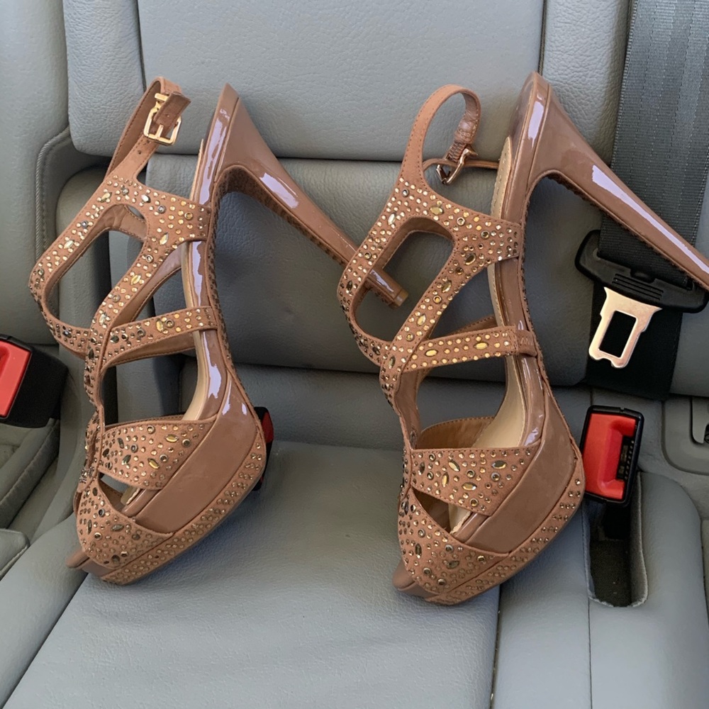 Gianni Bini Heels..size 11
